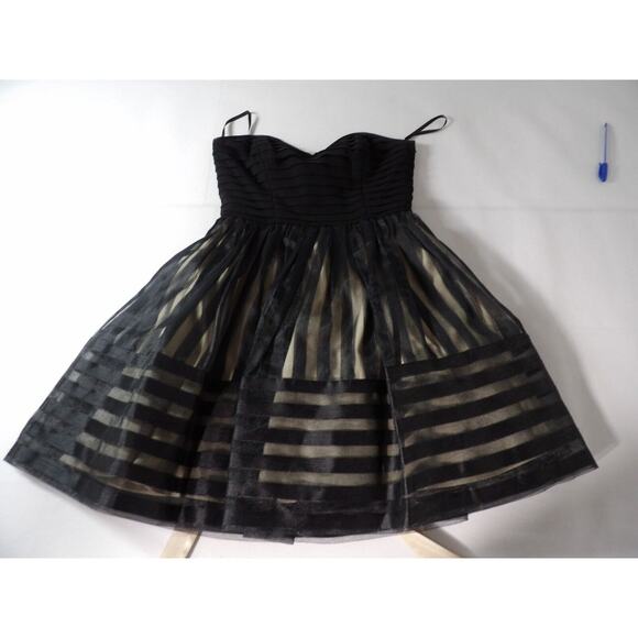 Betsey Johnson Evening Dress 6 Strapless Black Tulle Beige Sweetheart Tie Belt - Picture 6 of 12